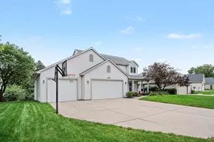 3916 Kentridge Dr SE, Grand Rapids, MI 49508 - Photo 4
