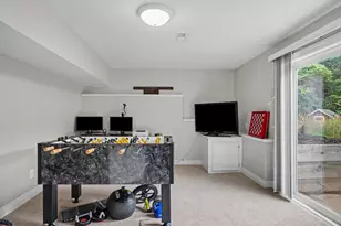 3916 Kentridge Dr SE, Grand Rapids, MI 49508 - Photo 28