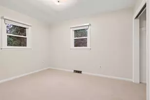1736 7th St NW, Grand Rapids, MI 49504 - Photo 10