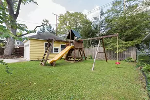 1327 Brooklyn Ave, Ann Arbor, MI 48104 - Photo 54
