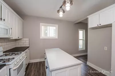 16 Indiana Avenue NW, Grand Rapids, MI 49504 - Photo 14