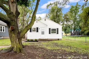 1265 Catherine Ave, Muskegon, MI 49442 - Photo 2