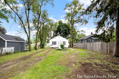 1265 Catherine Avenue, Muskegon, MI 49442 - Photo 22