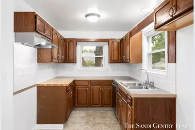 1265 Catherine Avenue, Muskegon, MI 49442 - Photo 10