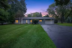 163 Robinson Rd, Jackson, MI 49203 - Photo 1