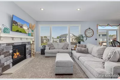 1011 Dreamfield Drive SE, Byron Center, MI 49315 - Photo 6