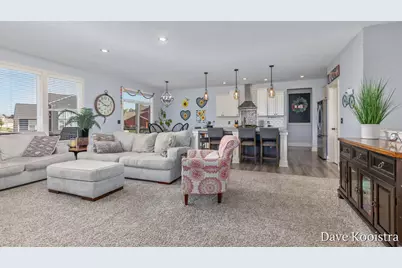 1011 Dreamfield Drive SE, Byron Center, MI 49315 - Photo 4