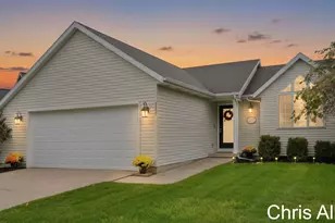 3051 Woodglen St NW, Grand Rapids, MI 49504 - Photo 1