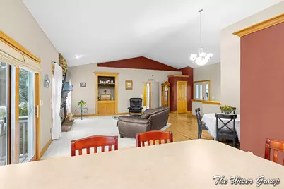5595 Fieldstone Drive SW, Wyoming, MI 49418 - Photo 4