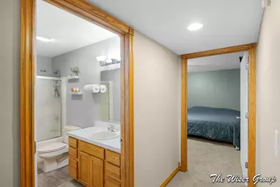 5595 Fieldstone Drive SW, Wyoming, MI 49418 - Photo 32