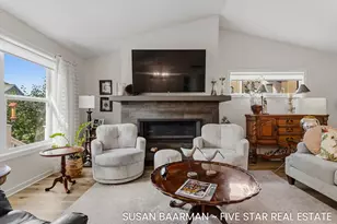 11552 S Lake Dr, Holland, MI 49424 - Photo 14