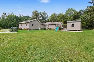 1149 W 40th St, Fremont, MI 49412 - Photo 30
