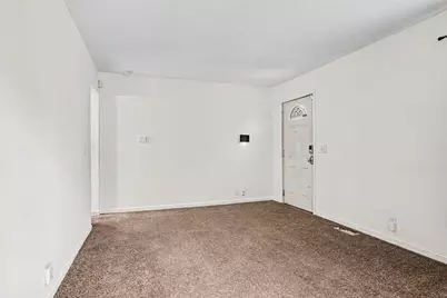 1016 Palmer Avenue, Kalamazoo, MI 49001 - Photo 6