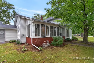 408 Kalamazoo Street, Otsego, MI 49078 - Photo 2