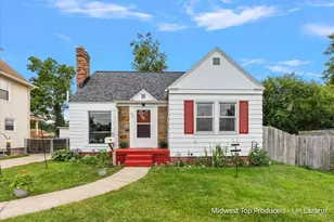 1945 Delwood Ave SW, Wyoming, MI 49509 - Photo 6