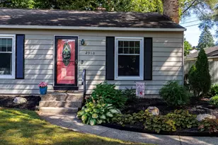 2910 Cheney Ave NE, Grand Rapids, MI 49505 - Photo 14