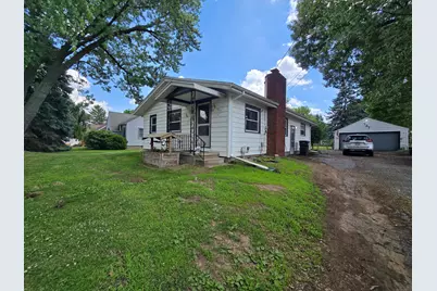 737 Royal Drive, Jackson, MI 49202 - Photo 1