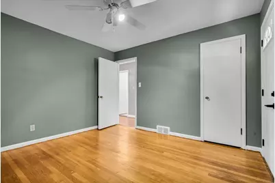 22400 Petersburg Avenue, Eastpointe, MI 48021 - Photo 14