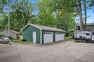 111 Maple Ave, Stanton, MI 48888 - Photo 26