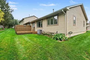 905 Moore Dr, Chelsea, MI 48118 - Photo 22