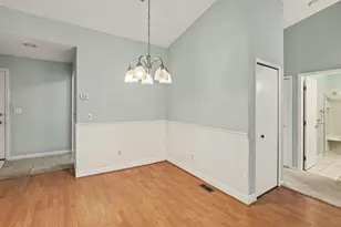 905 Moore Dr, Chelsea, MI 48118 - Photo 10