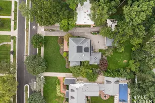 640 Cambridge Blvd SE, East Grand Rapids, MI 49506 - Photo 60