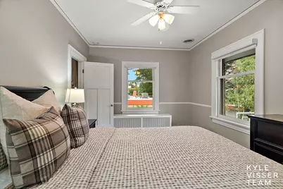 640 Cambridge Boulevard SE, East Grand Rapids, MI 49506 - Photo 34