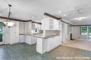 1931 Hall St SE, East Grand Rapids, MI 49506 - Photo 18
