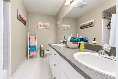56360 Kirkridge Trail, Shelby Twp, MI 48316 - Photo 16