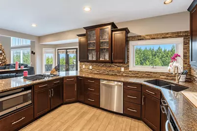 56360 Kirkridge Trail, Shelby Twp, MI 48316 - Photo 4