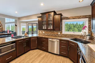 56360 Kirkridge Trail, Shelby Twp, MI 48316 - Photo 4