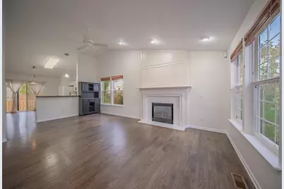 6261 Maplehurst Drive, Ypsilanti, MI 48197 - Photo 8