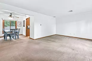 621 Manitou Rd, Saint Joseph, MI 49085 - Photo 6