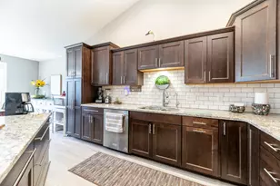56430 Terra Vista Blvd, Mattawan, MI 49071 - Photo 16