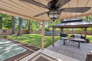 21940 Wendell St, Clinton Twp, MI 48036 - Photo 18