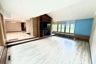 782 Midland Rd, Bay City, MI 48706 - Photo 8