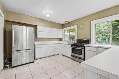319 Aurora Street SE, Grand Rapids, MI 49507 - Photo 6