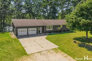 7915 E Michillinda Rd, Twin Lake, MI 49457 - Photo 1