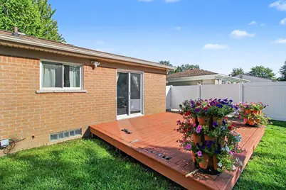 9880 Van Buren Street, Belleville, MI 48111 - Photo 32