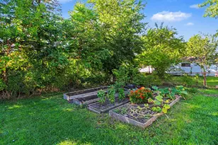 9880 Van Buren St, Belleville, MI 48111 - Photo 30
