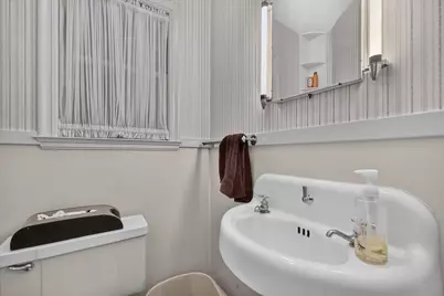 421 Elizabeth Street, Albion, MI 49224 - Photo 22