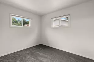 134 Wavell St SE, Grand Rapids, MI 49548 - Photo 20