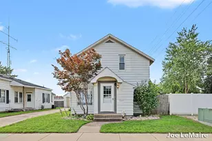 30 N Centennial St, Zeeland, MI 49464 - Photo 1