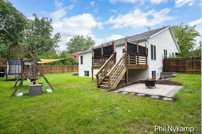 64 W 33rd Street, Holland, MI 49423 - Photo 8