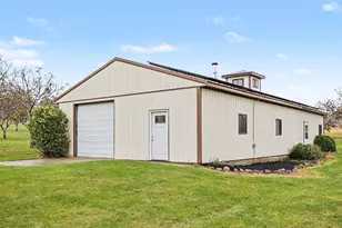 2115 20th St, Allegan, MI 49010 - Photo 26