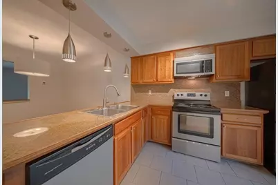672 Greenhills Drive, Ann Arbor, MI 48105 - Photo 6