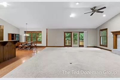 16565 Greenly Street, Holland, MI 49424 - Photo 10