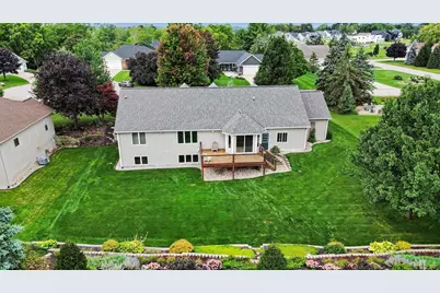 898 Mid Bluff Drive, Zeeland, MI 49464 - Photo 40