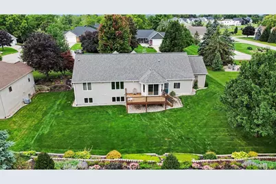 898 Mid Bluff Drive, Zeeland, MI 49464 - Photo 42