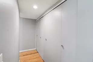 2152 Pauline Blvd, Ann Arbor, MI 48103 - Photo 16